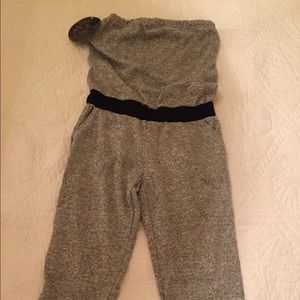 NWT Tube Top jogger set
